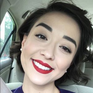 Meet your Posher, Kacie